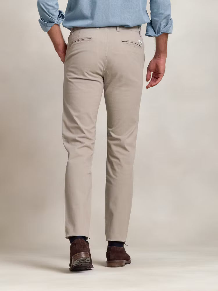 CHINOS SEMIPITILLO PIEDRA